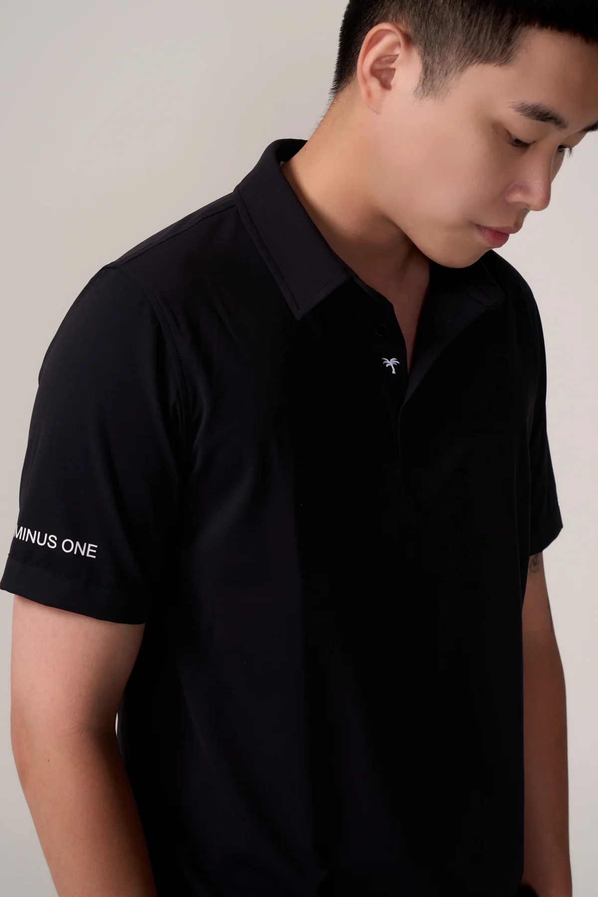 MINUS1 GOLF 男短袖 POLO 衫（黑）